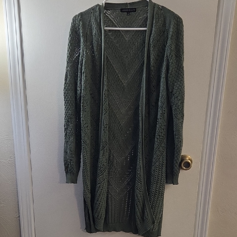 Love Tree Women's Green Open Knit Sweater